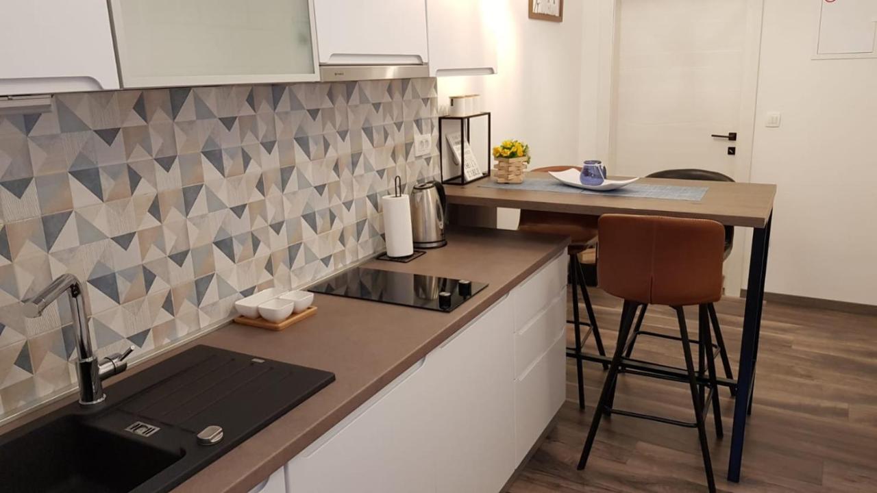 Guest House Adriatic Сплит Екстериор снимка