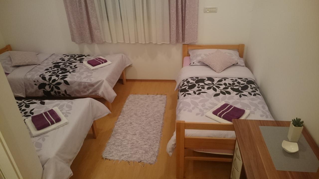 Guest House Adriatic Сплит Екстериор снимка