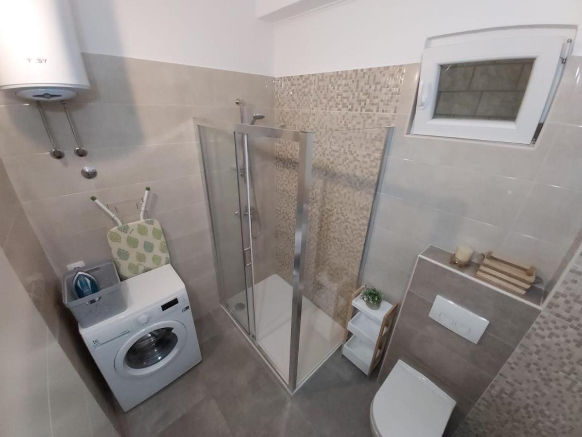 Guest House Adriatic Сплит Екстериор снимка